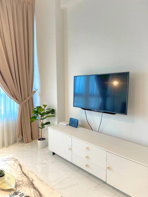 Netflix Two Bedroom Troika Kota Bharu Homestay 118 Esterno foto