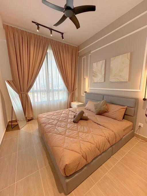 Netflix Two Bedroom Troika Kota Bharu Homestay 118 Esterno foto