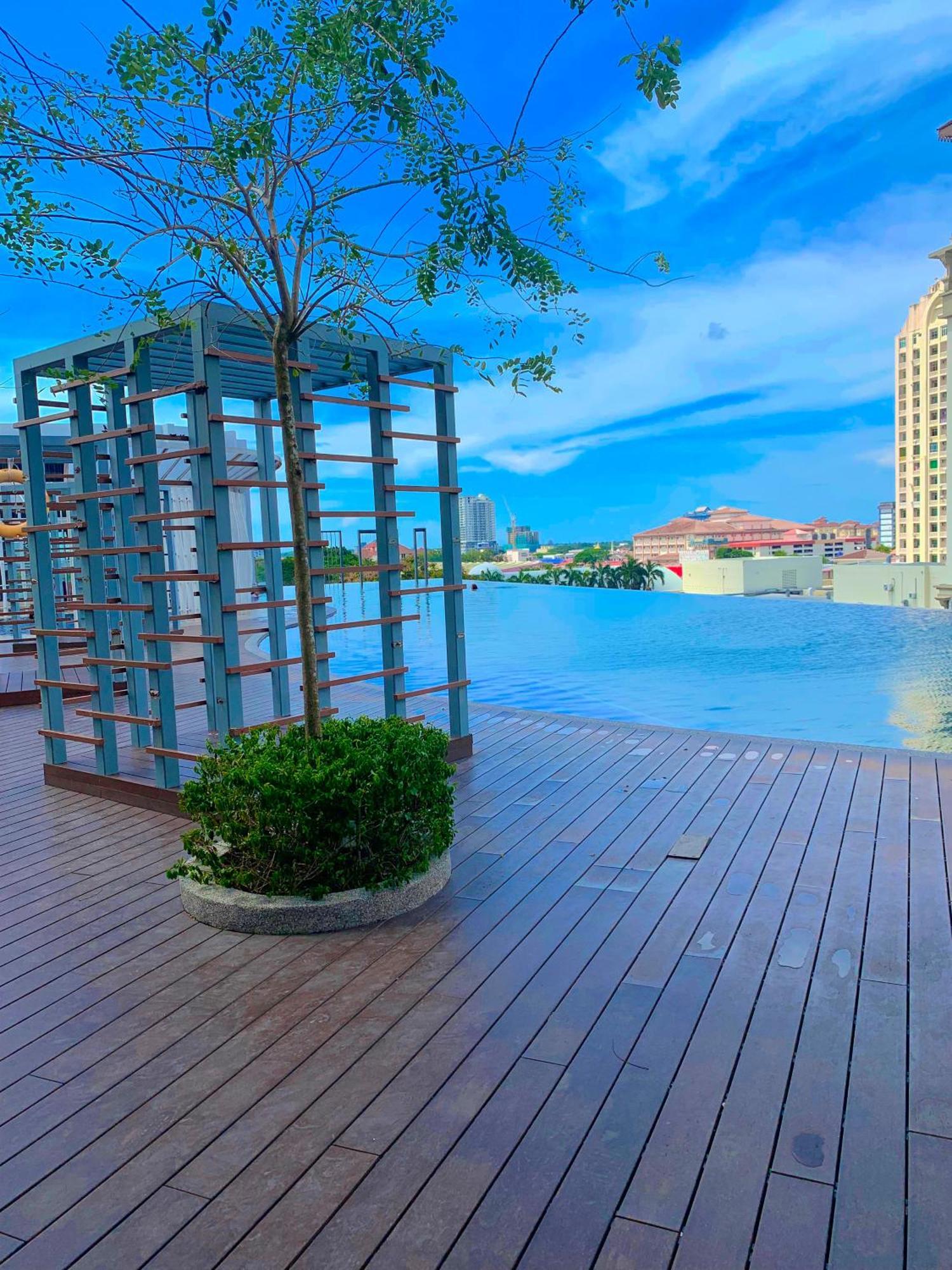 Netflix Two Bedroom Troika Kota Bharu Homestay 118 Esterno foto